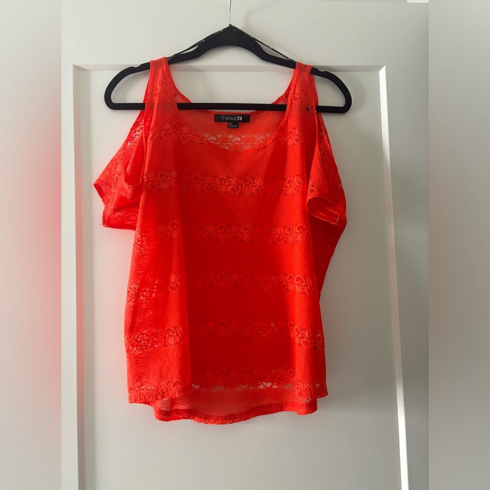Forever 21 cold shoulder top - size small